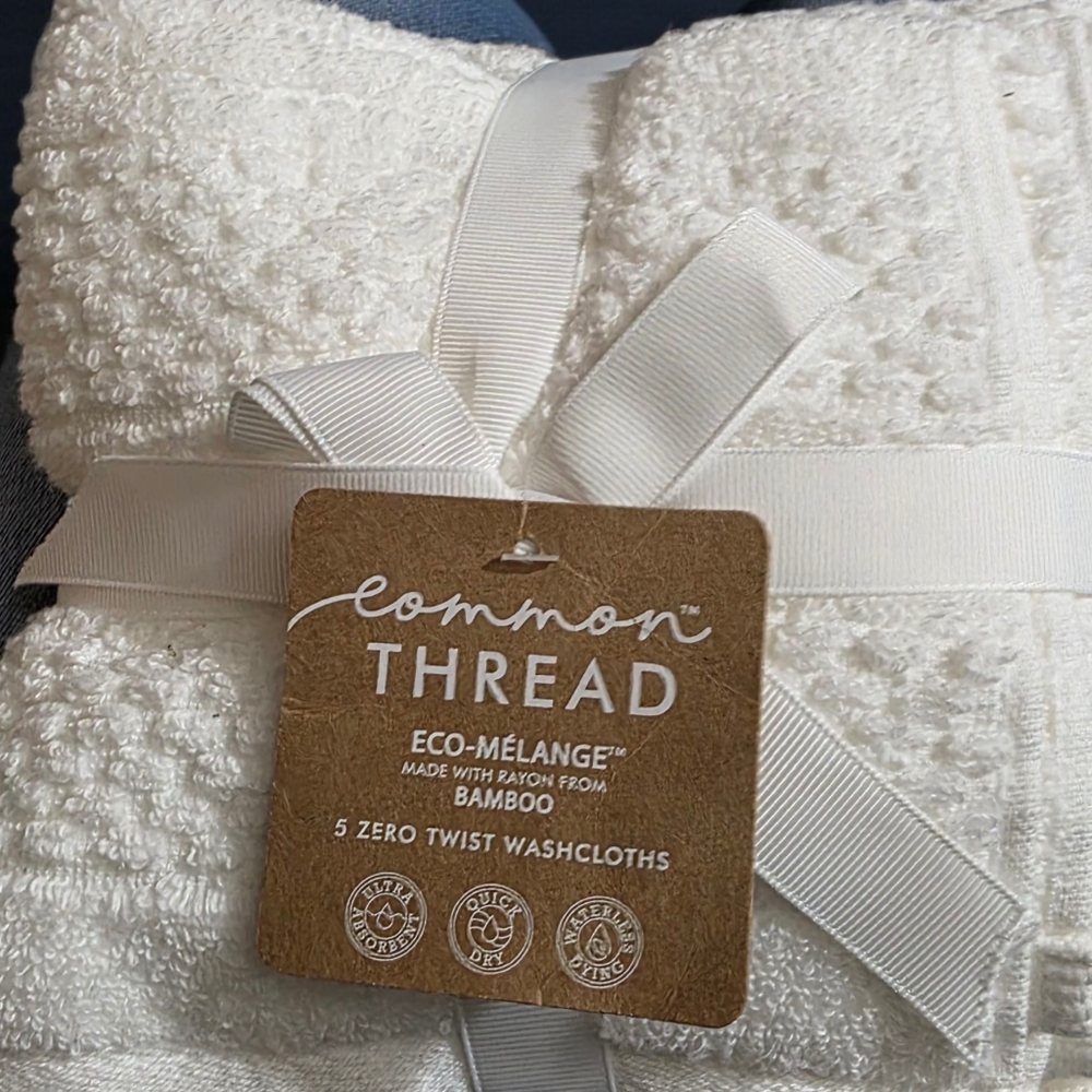 4pc ECO Bamboo Common Thread  Zero Twist Washcloths Set Of 4 White